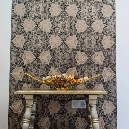 De La Noblesse - Designed By C.m 塞莱斯塔